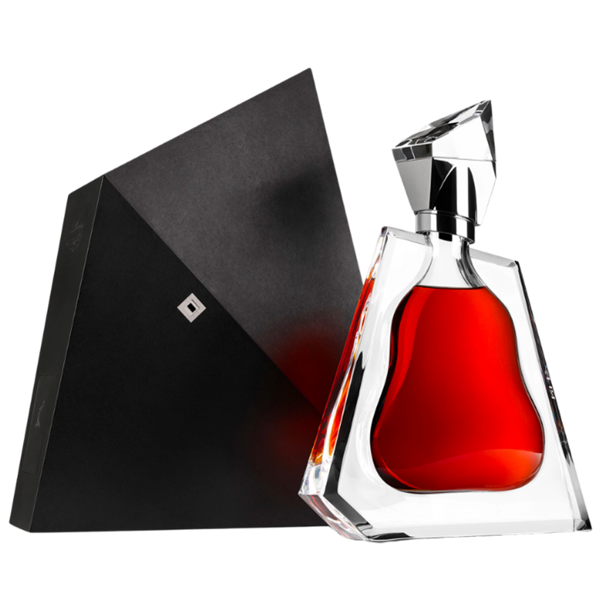 Richard Hennessy Limited Edition YEAR OF THE DRAGON 70cl