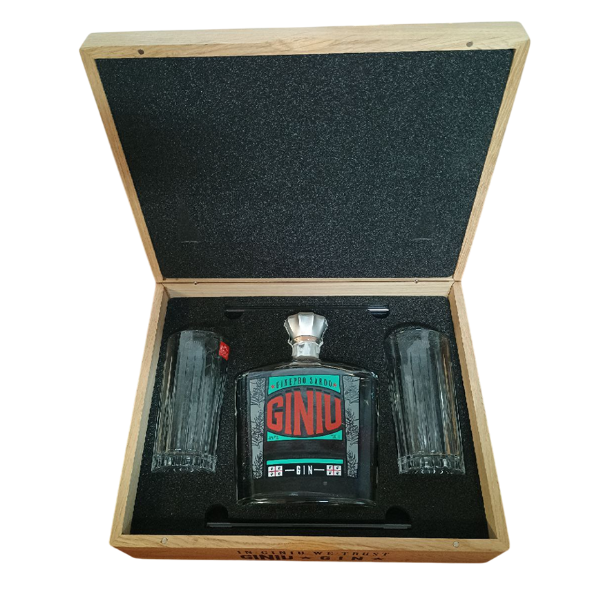 Silvio Carta Giniu Set with 2 Glasses Wooden box 70cl