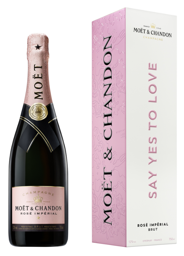 Moet & Chandon Rose Say Yes to Love box